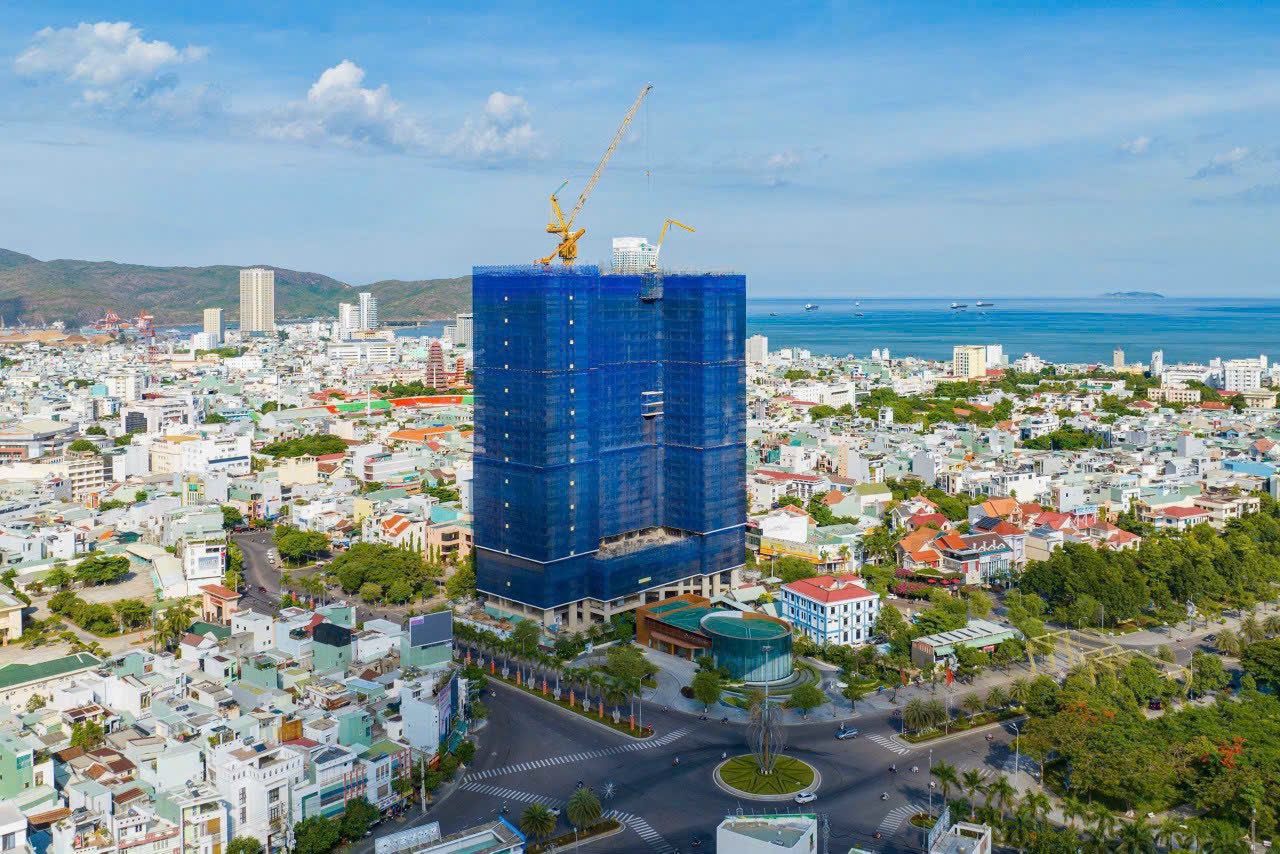 CẬP NHẬT TIẾN ĐỘ GRAND CENTER QUY NHƠN 9/8/2023